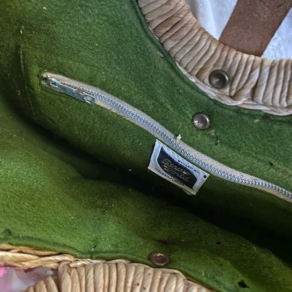 1950s "Straw World" Silk Flower Purse - Picture 4 of 4